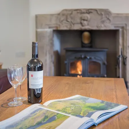 Nyaraló 3 Bed In Penrith Oc-sz390 Shap